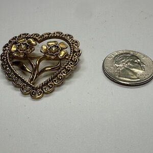 AVON Gold Heart Floral Brooch